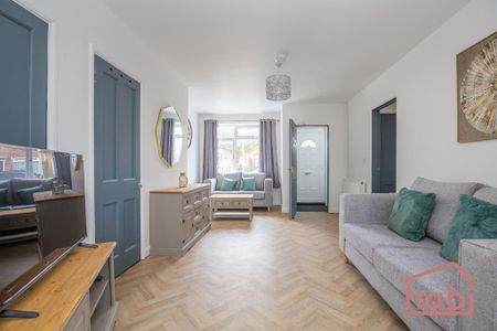 1 bedroom semi-detached house to rent - Photo 2