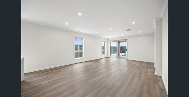 BRAND-NEW 4-BEDROOM FAMILY HOME IN PRIME TARNEIT LOCATION - Photo 1