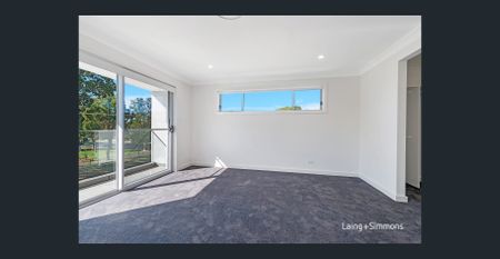 Stylish and Ultra Modern Family Home! - Photo 2