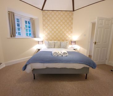 1 Bedroom Home – Medium Let - Photo 3