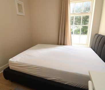 Room in a Shared House, Woodstock Terrace, E14 - Photo 5