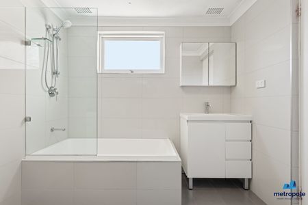 6/44 Denham Street, Bondi NSW 2026 - Apartment For Rent | Domain - Photo 3