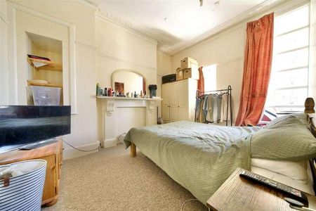 Lansdowne Square, Weymouth, DT4 - Photo 3