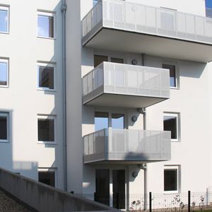 Familienwohnung mit Garten! - Photo 2