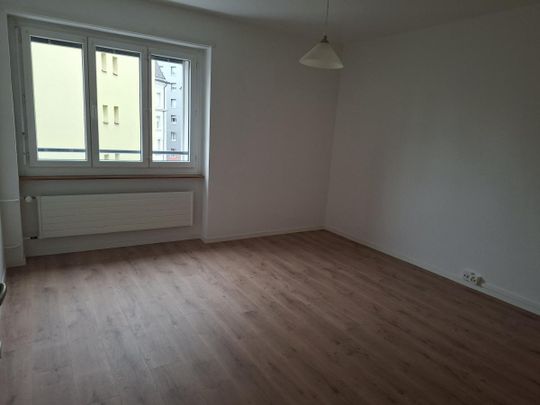 A louer, 2 pièces, Grenier 20, La Chaux-de-Fonds - Photo 1