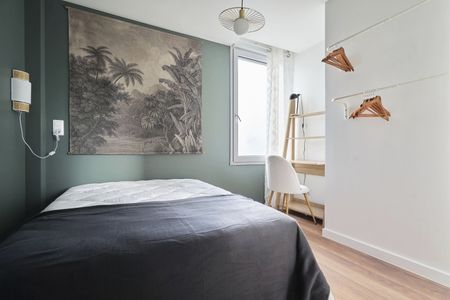 GAMBETTA K Roommate 6 Bedrooms at Reims - Photo 2