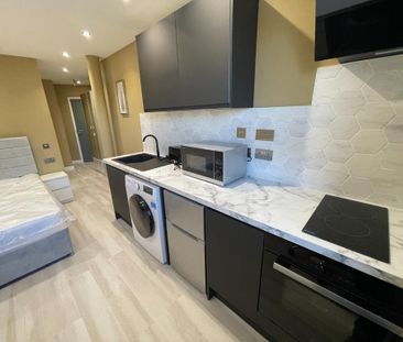 Studio to rent - Photo 4