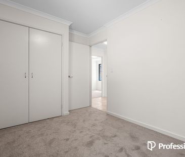 Modern Rear Villa with Convenient Living! - Photo 3