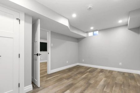 8 Lister Dr, Barrie, ON L4N 0L5, Canada — LL - 8 Lister Drive, Barrie - Photo 5