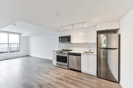 For Lease - 1401 O'Connor Drive Unit# 612, Toronto, Ontario - Photo 5