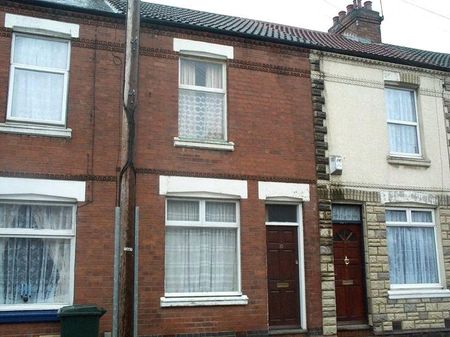 2 bedroom terraced house to rent - Photo 2