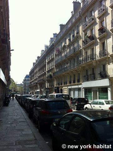 Logement à Paris, Location meublée - T2 - Batignolles, Champs Élysées - Gare Saint Lazare (PA-4446) - Photo 5