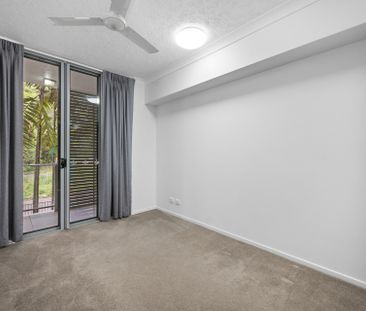 72/28 Landsborough Street, North Ward - Photo 3