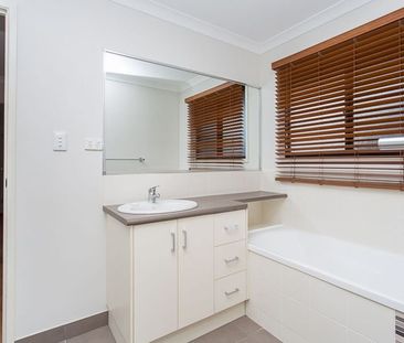 25 Maralyn Avenue, 4740, Grasstree Beach Qld - Photo 1