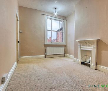 3 bedroom terraced house to rent - Photo 6
