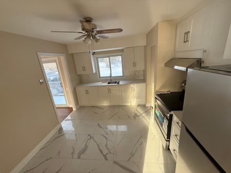 For Lease - 10733 Sixth Line, Halton Hills, Ontario - Photo 5