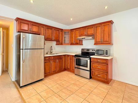 For Lease - 11 Green Meadows Circle Unit# Bsmt, Toronto, Ontario - Photo 4