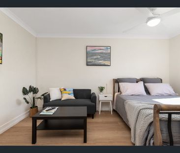 SPACIOUS STUDIO UNIT IN CANNON HILL - Photo 2