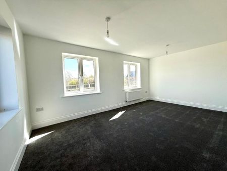 3 bedroom semi-detached house to rent - Photo 5