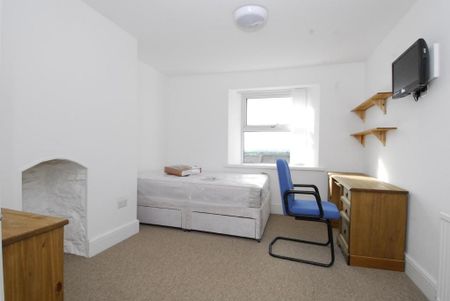 13 bedroom terraced house to rent - Photo 4