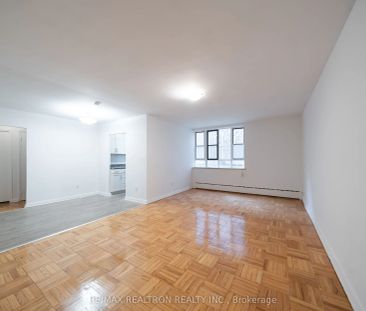 77 Erskine Avenue #M7 - Photo 1