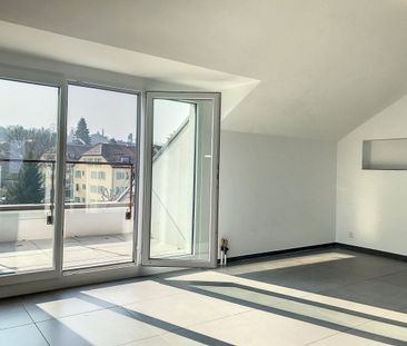 Magnifique attique de 6 pièces à Bernex - Foto 2