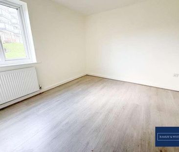 Maes-y-garreg, Cefn, Merthyr Tydfil, CF48 - Photo 4