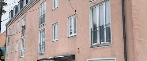 Schöne 2-Zimmer Dachgeschosswohnung in idyllischer Lage - Photo 1