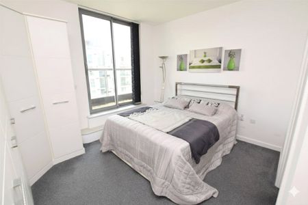 Lexicon Apartments, Mercury Gardens, Romford, RM1 - Photo 4