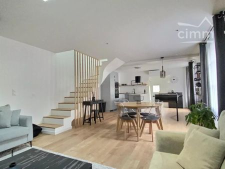 Maison de ville meublé idéalement située | Cimm Immobilier - Photo 2