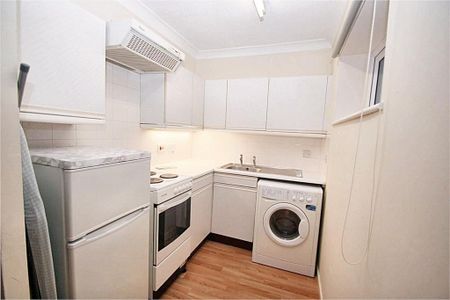 Studio to rent - Photo 3