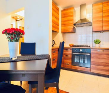 Atrakcyjne dwupokojowe mieszkanie na wynajem - Zdjęcie 6