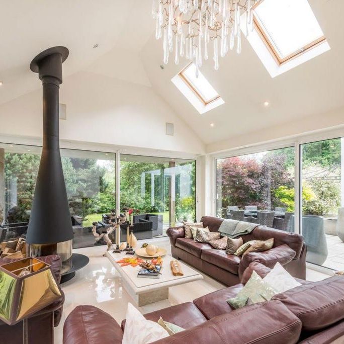 6 bedroom detached house to rent - Photo 1