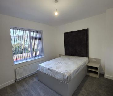 1 bedroom house of multiple occupation to rent - Photo 4