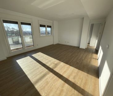 Piso de alquiler en La Navata - Photo 5