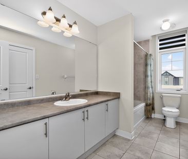 For Lease - 803 Griffin Trail, Peterborough, Ontario - Photo 5