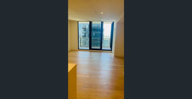 Welcome to Sydney's most popular park surrounded suburb Wentworth Point, North & East Aspect,Resort Living,Penthouse-Level Luxury with Breathtaking - Photo 1