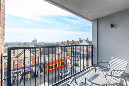 2 bedroom flat to rent - Photo 5