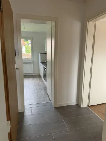 *Neu sanierte 2-Zi.-Wohnung mit Einbauküche und Garten* - Foto 3