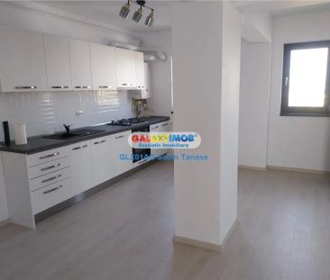 De inch ap cu 3 camere confort 1 dec fond nou TEILOR cu garaj si boxa - Fotografie 2