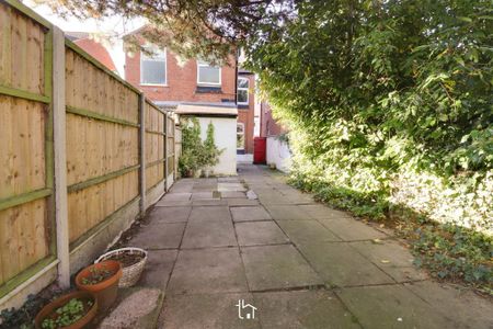 2 bedroom semi-detached house to rent - Photo 2