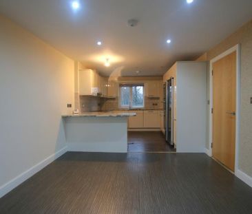 2 bedroom apartment to rent - Photo 6