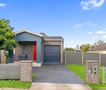 Modern Home - Photo 6