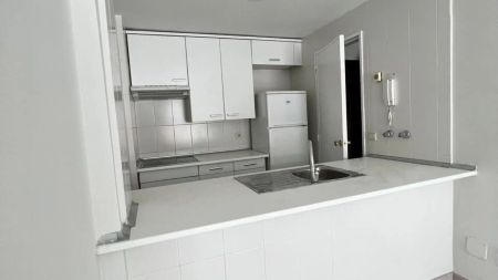 Estudio de alquiler en Avenida Europa - Foto 3