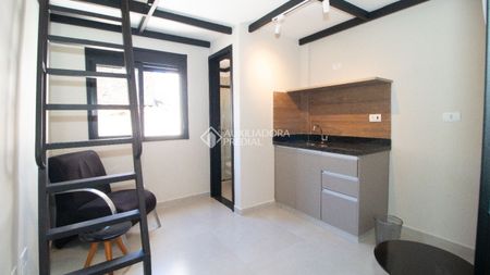 Kitnet com 1 quarto e 20m² para alugar em Bangú, Santo André. - Foto 2