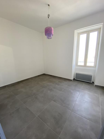 MOULEZAN - Appartement T2 de 42m² avec terrasse - Photo 2