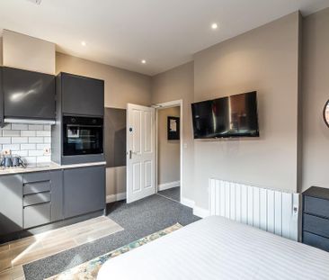 Studio to rent - Photo 1