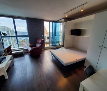 AVAIL NOW- 32 FLOOR VIEWS- CLEAN FURNISHED PENTHOUSE STUDIO YALETOWN - Photo 1