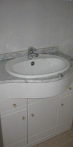 Location Appartement 1 pièce 16m² BELLEY 01300 - Photo 3