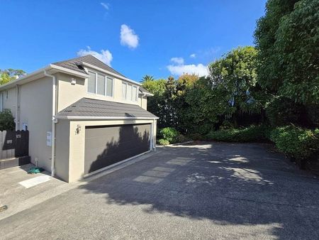 Remuera Intermediate School Zone | 5 Bdr 2.5 Bath - Photo 3